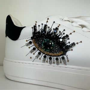 Kurt Geiger Laney Leather Embellished Eye Platform Shoe Size 9.5 White
